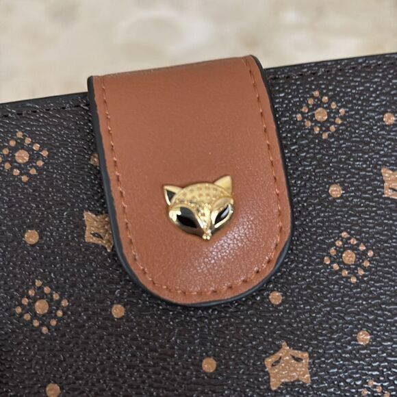 NEW! Foxer Amy Women PVC Material Fox Print Wallet - Picture 6 of 12
